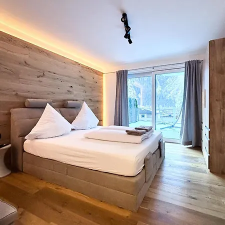 Apartment Runhof Living *